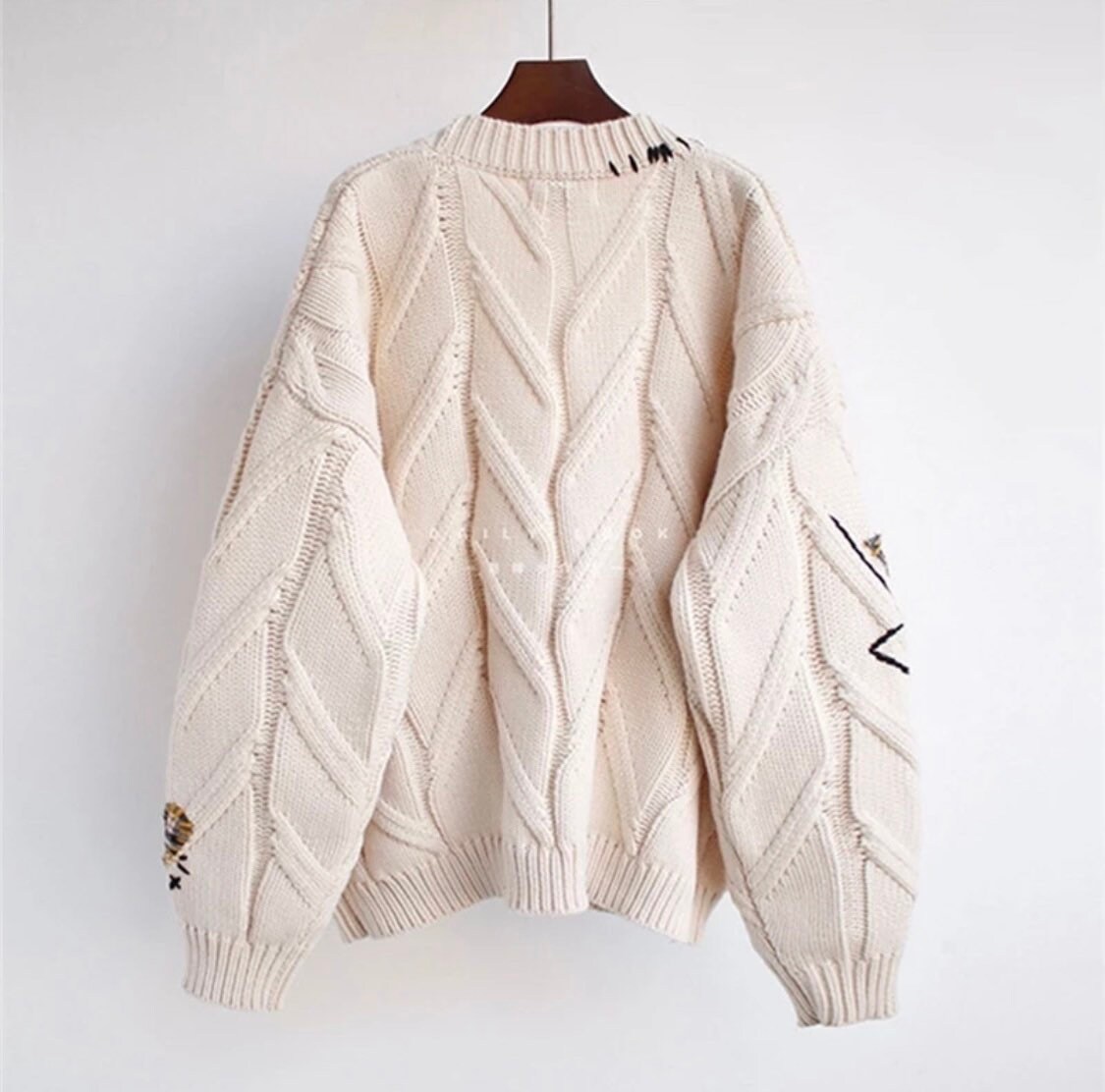 Cute white best sale cardigan