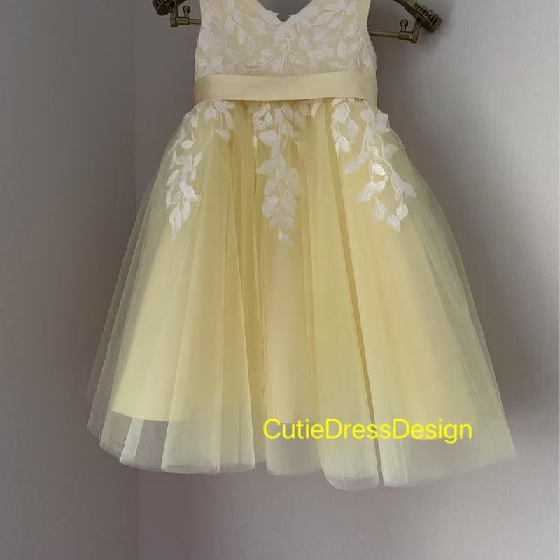 ORELUNA BUTTER YELLOW FLOWER DRESS