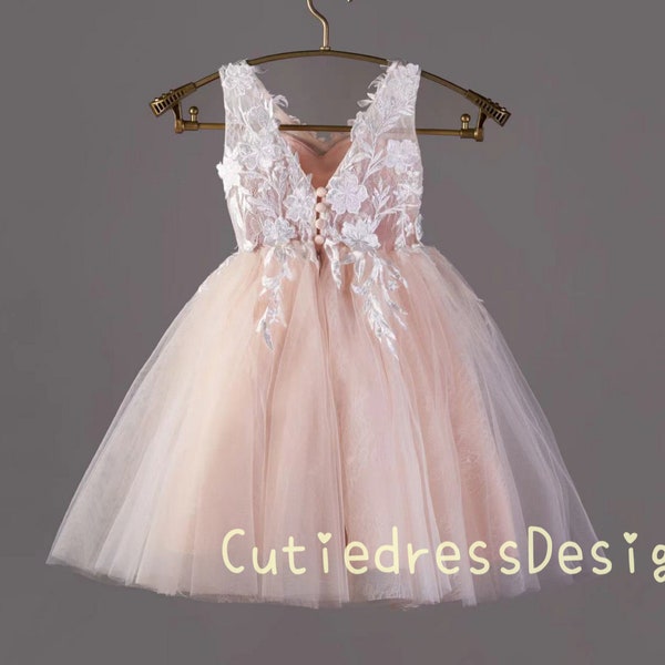 Flower Girl Dress Sheer Bodice Lace Dress V Neckline Buttons on the Back Wedding Dress W0036M