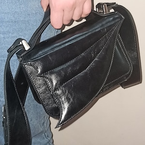 Bolso con alas de murciélago, bolso de ataúd, bolso gótico, bolso de ataúd de cuero italiano, bolso de vampiro, bolso gótico, bolso gótico victoriano, bolso con forma de ataúd