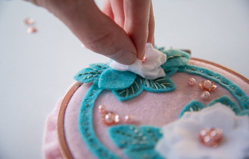 Download Floral Felt Embroidery Hoop Decor SVG Cut File Pattern for ...