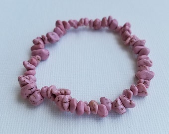 Blush Pink (Mauve) Magnesite Chip Bead Stretchy Bracelet