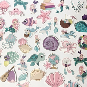 Mermaid Vinyl Sticker - 50 süße Meereskreaturen und Ozean-Aufkleber in Hülle, für Journals, Scrapbooks, Wasserflaschen & Geschenke