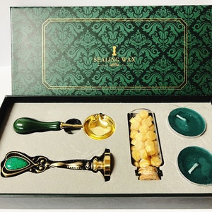 Coffret cadeau kit de cachets de cire, perles de cire dorées, cuillère à fondre, bougies et tampon (thème montagne ou potion) dans une boîte cadeau pour journaux et lettres