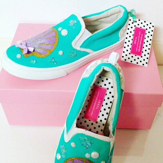 vans shoes canada free shipping