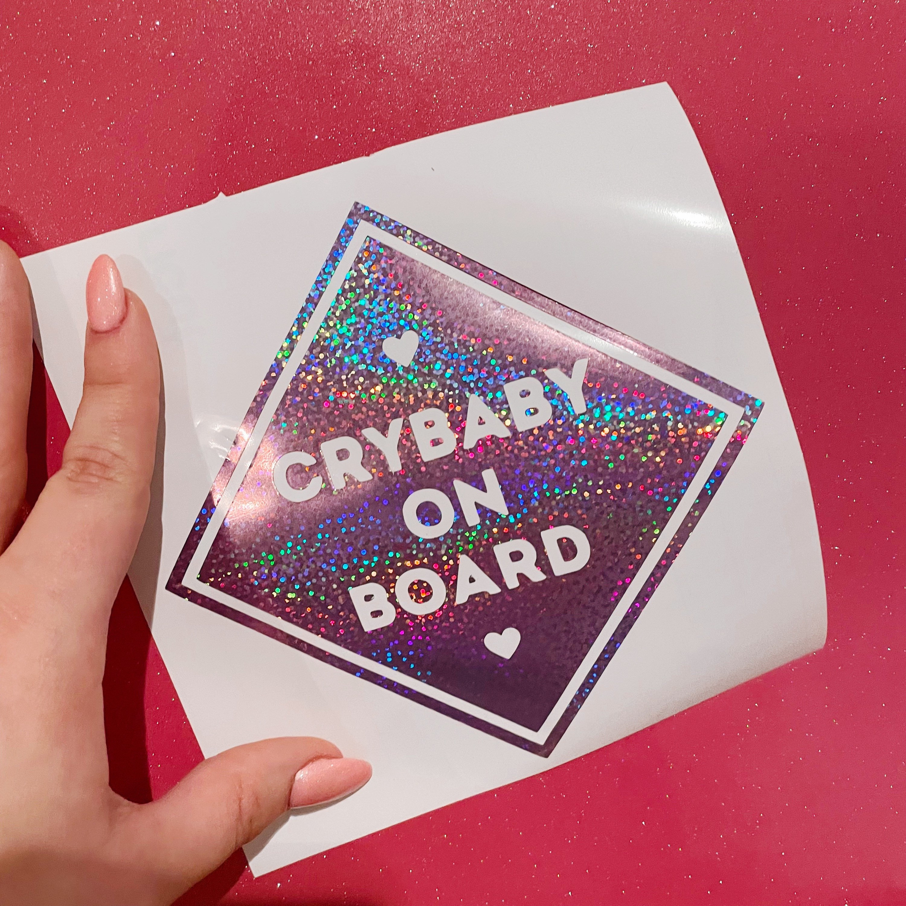 Adesivo in vinile Crybaby On Board: cuore kawaii