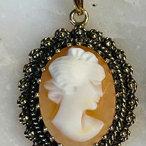 14k yellow gold petite Conch cameo pendant with oxydized beaded rope frame