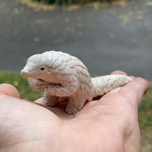 Beige colour Standing Pangolin Figurines 5cm height, 11cm length