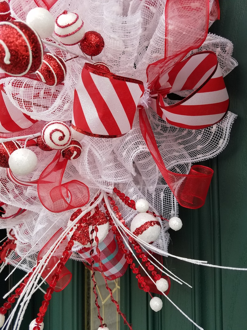 Red White Christmas Christmas Mesh Wreath Winter Wreath Red Christmas Wreath Candy Christmas Wreath Red White Wreath