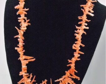 Vintage Natural Coral branch bib necklace Jewelry