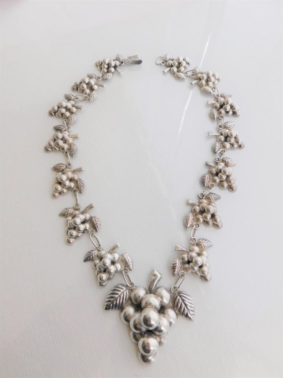 Vintage Sterling Silver Grape Cluster Necklace   … - image 3