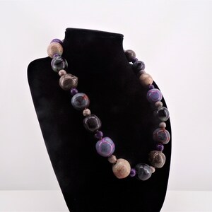 Collar de cuentas grandes T6
