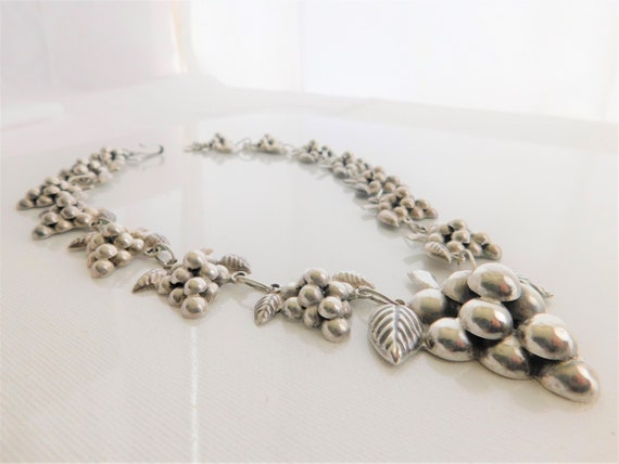 Vintage Sterling Silver Grape Cluster Necklace   … - image 1