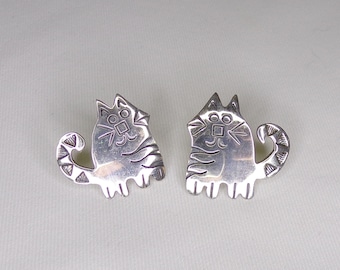 Vintage Cat Earrings, Cute Expressions Sterling Silver    T11