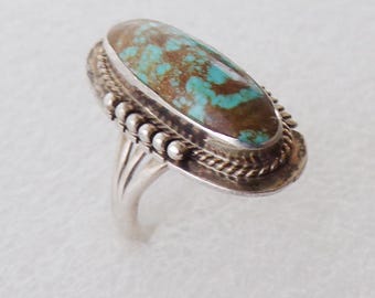 Vintage Turquoise Ring Size 6     T4