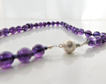 Amethyst Bead Necklace with Sterling Silver Clasp   T4