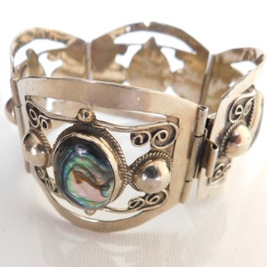 Pulsera tipo brazalete de plata de ley con incrustaciones de abulón T11