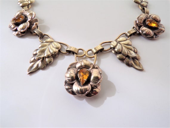 Vintage Flower Necklace 12k Gold Filled Linked Ne… - image 1