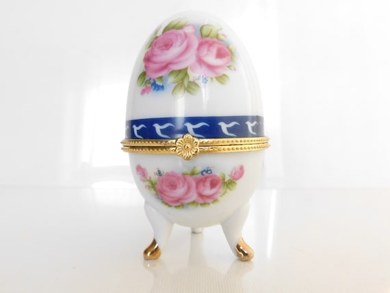 Vintage ceramic egg trinket - Gem