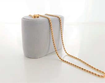 14k Gold Rope Twist Necklace    T4