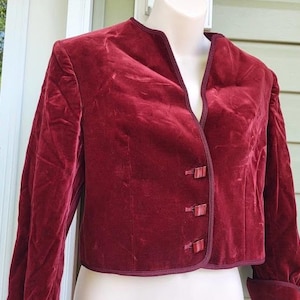 Vintage Jaeger Burgundy Velvet Jacket - Made in Great Britain | Structured 80s Cropped Blazer | Size Small