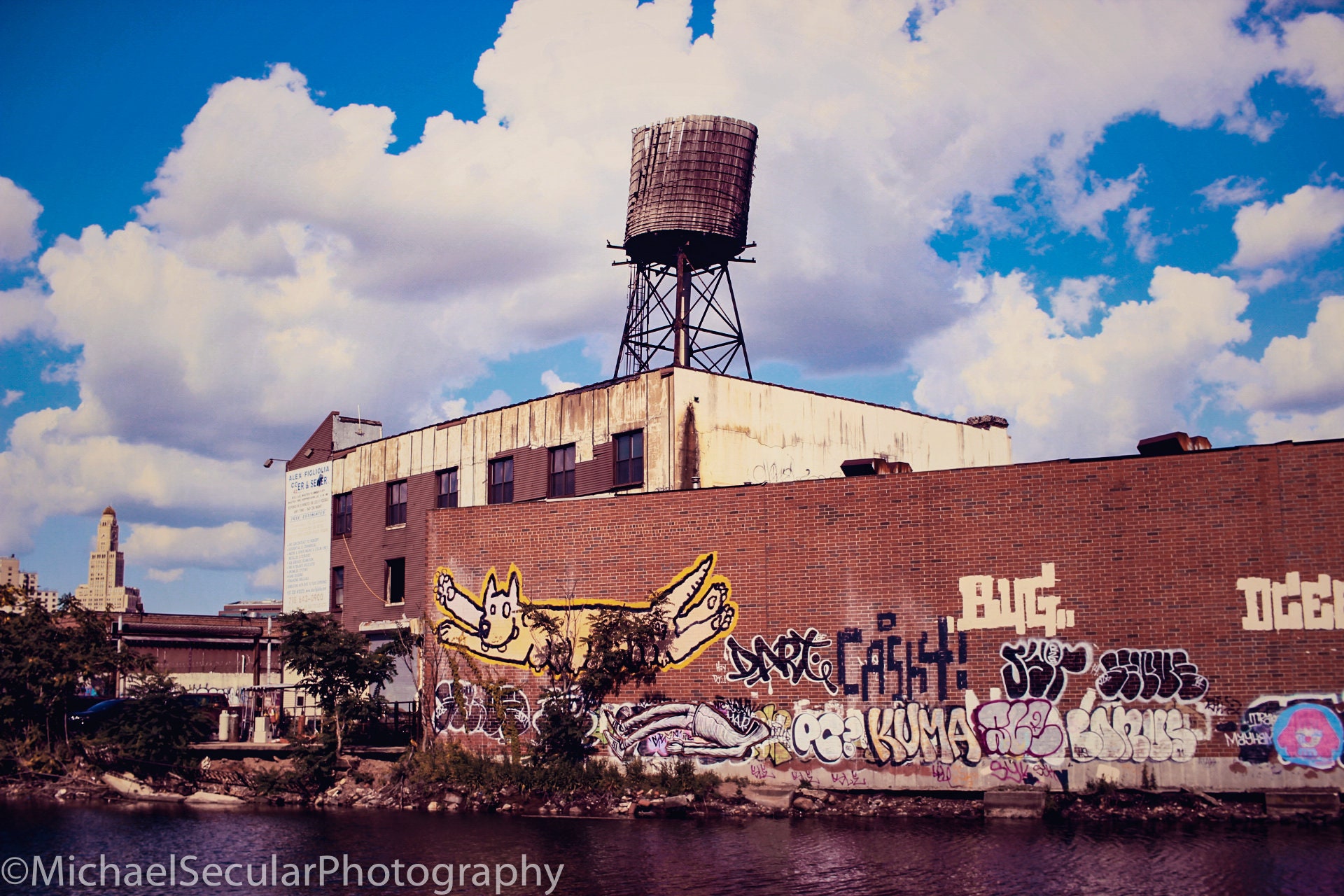 Nyc Etsy Tower - Water