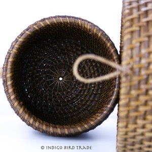 Vintage Rattan Round Basket with Lid and Wood Handle | Antique Handwoven Wicker Container Tote Bag | Wooden Picnic Basket Magazine Holder image 6