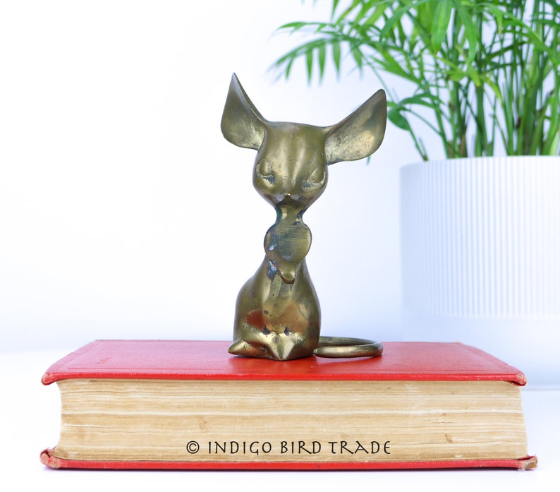 Lovely Brass Mouse Figurine Vintage | Mid Century Gold Metal Mickey Mouse Paperweight Statue | Animal Sculpture Minnie Mouse Christmas Gift image 5