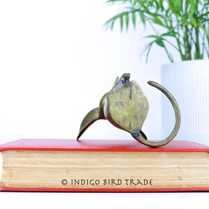Lovely Brass Mouse Figurine Vintage | Mid Century Gold Metal Mickey Mouse Paperweight Statue | Animal Sculpture Minnie Mouse Christmas Gift image 4