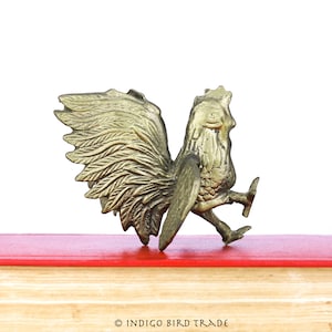 Vintage Brass Small Rooster Figurine | Gold Metal Chicken Hen Figure | Antique Fighting Rooster Statue | Mid Century Modern Bird Farmhouse