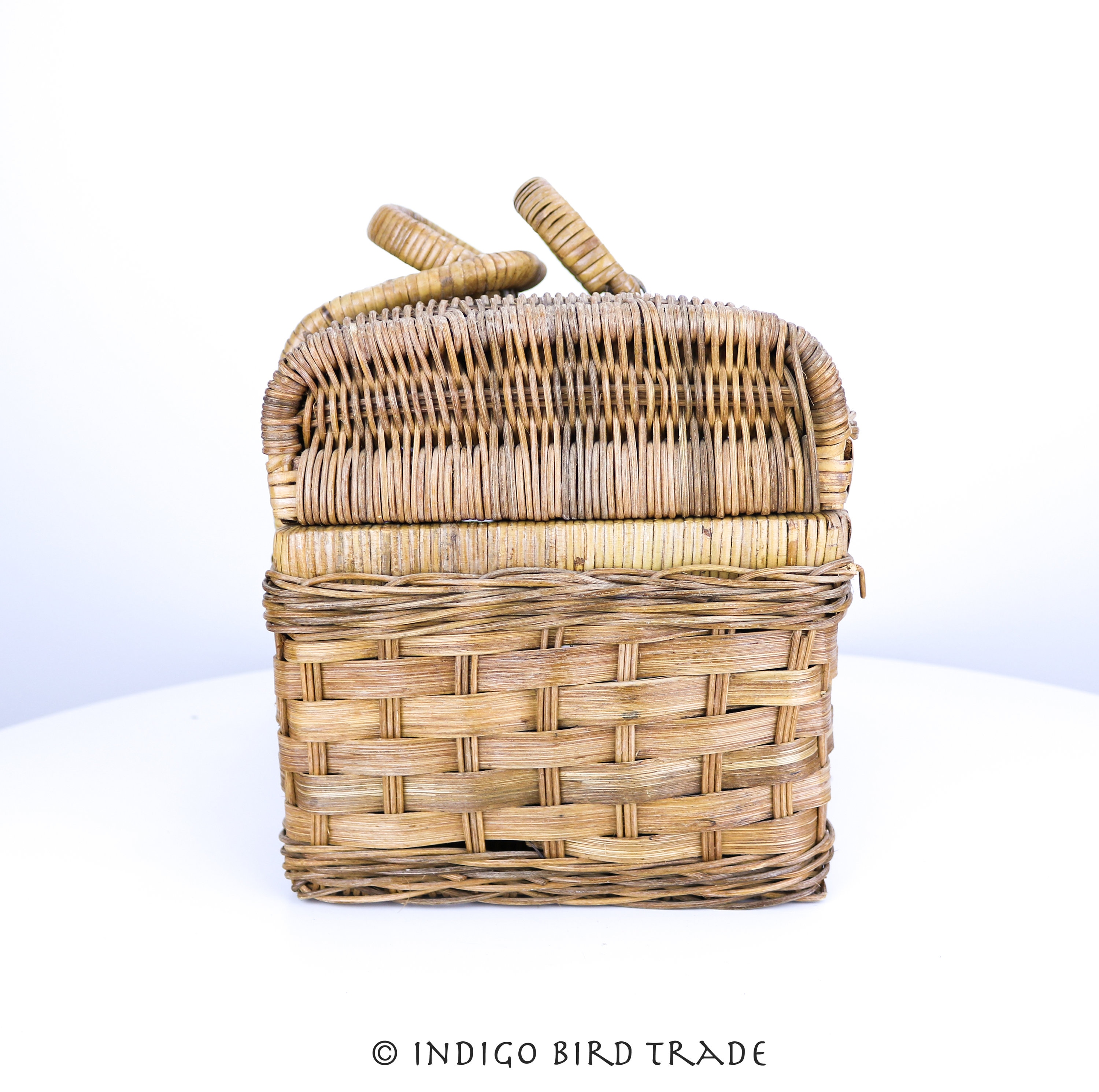 Vintage Wicker Picnic Basket with Handles Antique Hand Woven Etsy België