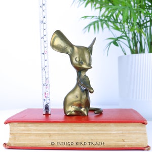 Lovely Brass Mouse Figurine Vintage | Mid Century Gold Metal Mickey Mouse Paperweight Statue | Animal Sculpture Minnie Mouse Christmas Gift image 6