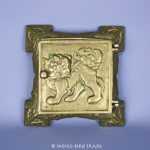 Antique Brass Foo Dog Trinket Box with Lid and Handle | Vintage Chinese Ornate Metal Jewelry Box | Asian Bronze Desk Office Accessory Holder