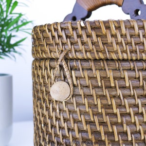 Vintage Rattan Round Basket with Lid and Wood Handle | Antique Handwoven Wicker Container Tote Bag | Wooden Picnic Basket Magazine Holder image 5