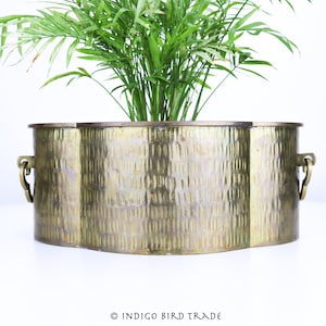 12&quot; Large Vintage Brass Planter with Ornate Handles Hammered Antique Gold Metal Indoor Plant Pot Mid Century Asian Chinese Chinoiserie