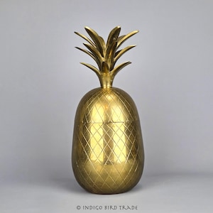 Large Vintage Solid Brass Pineapple Jar with Lid Mid Century Gold Pineapple Ice Bucket Container Metal Palm Bottle Holder Hollywood Regency