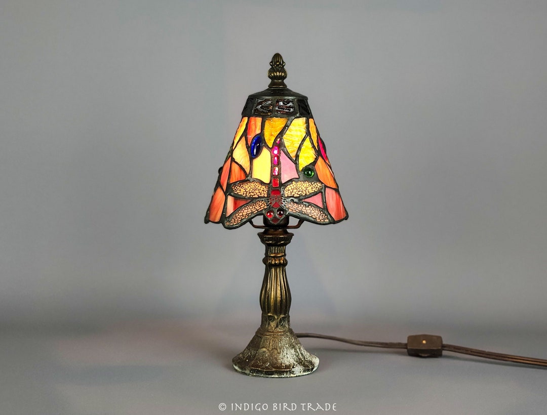 Vintage Small Tiffany Style Lamp With Dragonfly Art Nouveau | Art ...