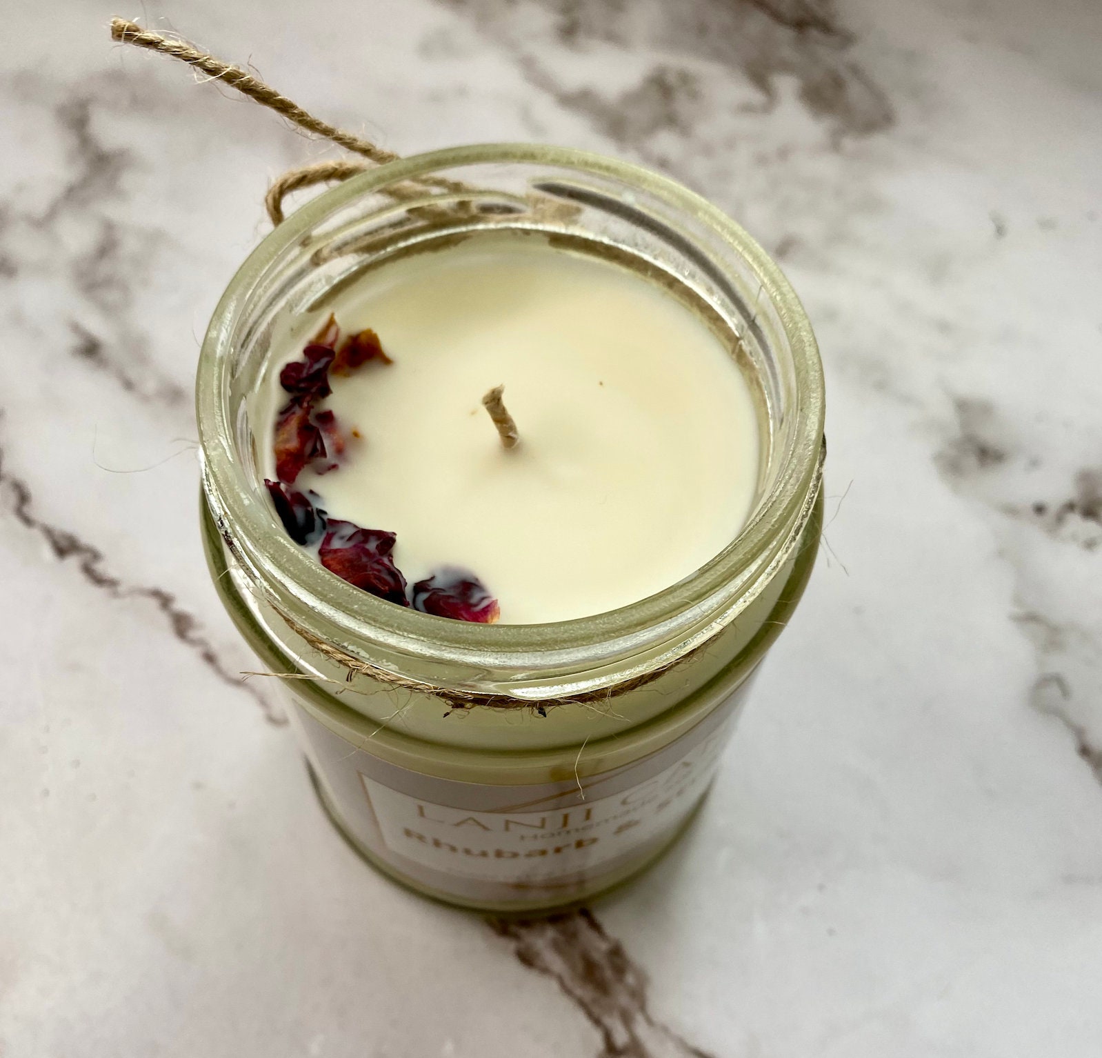Rhubarb & Strawberry scented soy candle Candle with Etsy Nederland