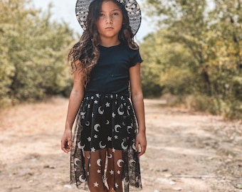 Girl’s “the moon” mesh skirt