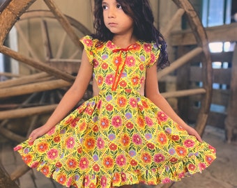 Girl’s “flores” dress