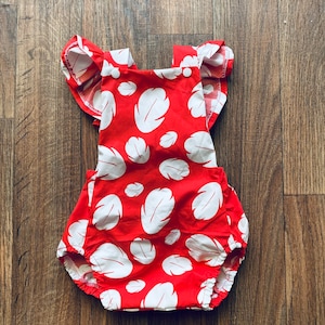 Girl’s lilo ruffle romper