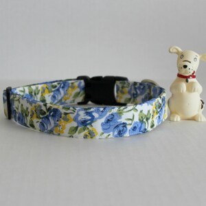 Dog Collar, Blue Dog Collar,Blue Floral Print Dog Collars, Dog Collars, Trendy Dog Collar, Custom Dog Collars, Pet Gifts, Candace Collar
