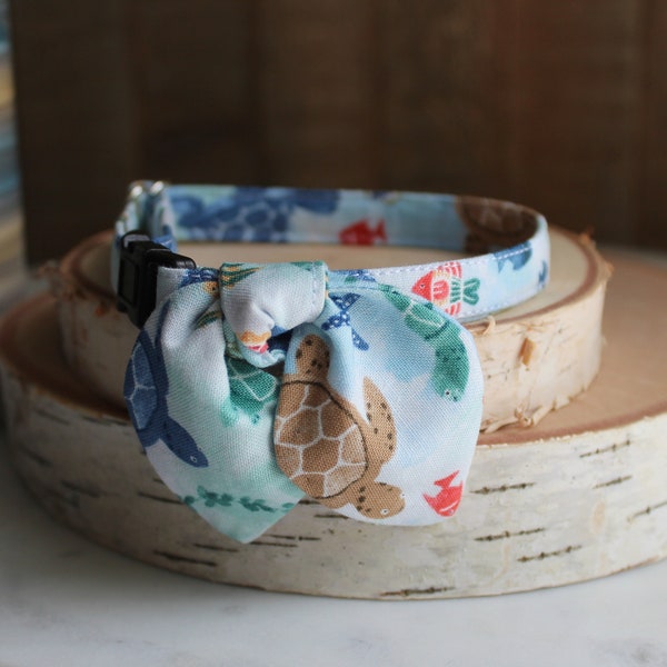 Cat Collar, Cat Collar with Bunny Ear Bowtie, Breakaway Cat Collar, Blue Cat Collar, Sea Turtles Cat Collar, Custom Pet Collar, Cat,Tiny Dog