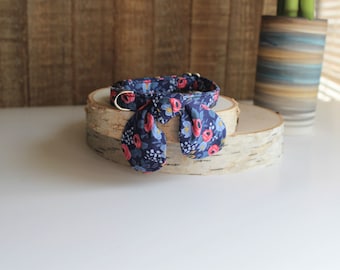 Cat Collar, Cat Collar with Bunny Ear Bowtie, Breakaway Cat Collar, Blue Floral Collar, Cute Cat Collar, Small Dog Collar, Kitten, Pet Gifts