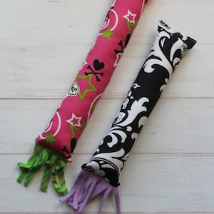 Organic Catnip Cat Toys, Hot Pink Catnip Toy, Black White Catnip Kicker, Organic Catnip, Kitty Kickers, Cat Gifts, Unique Cat Toys, Pet Gift