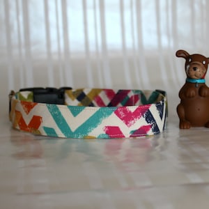 Blaue Hundehalsband, Chevron Print Hundehalsbänder, Hundehalsbänder, benutzerdefinierte Hundehalsband, Haustier Halsbänder, verstellbare Hundehalsband, Geschenke für Haustiere, Seth Kragen
