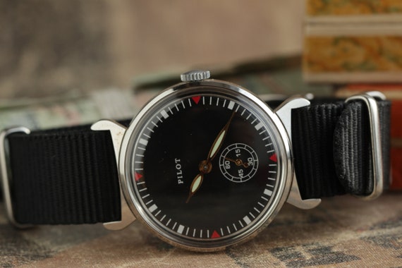 pilot style watch