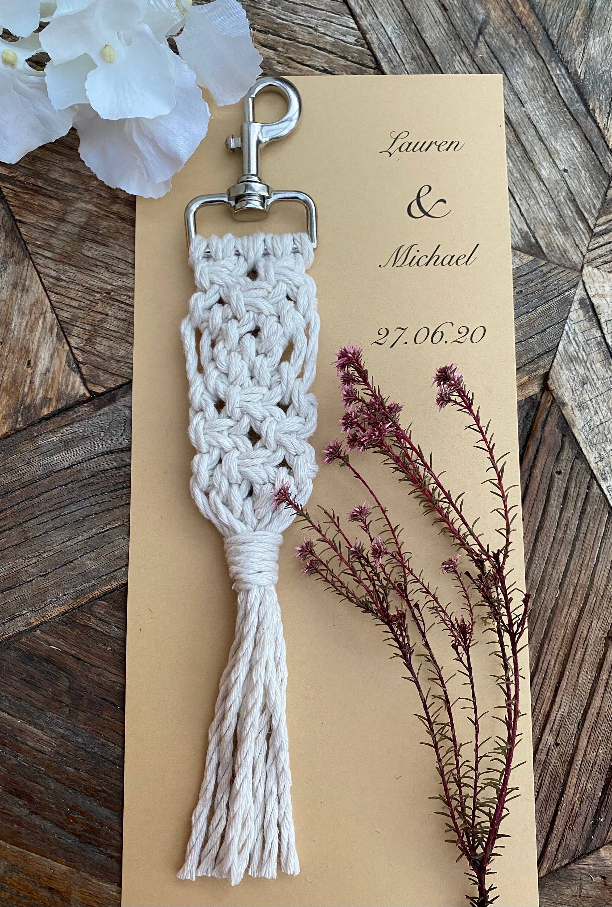 Natural Macrame Wedding Favour Keychain/Boho Wedding Keyring | Etsy