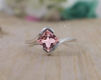Dainty Morganite Ring, 18k Gold Vermeil, Princess Cut Minimalist Ring, Solitaire Silver Ring, 925 Sterling Silver Ring, Dainty Crystal Ring