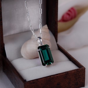 Octagon Emerald Cut Teal Sapphire Pendant, Solitaire 16 x 8mm Green Sapphire, 18k Gold Vermeil, Green Stone Necklace, Sapphire Birthstone